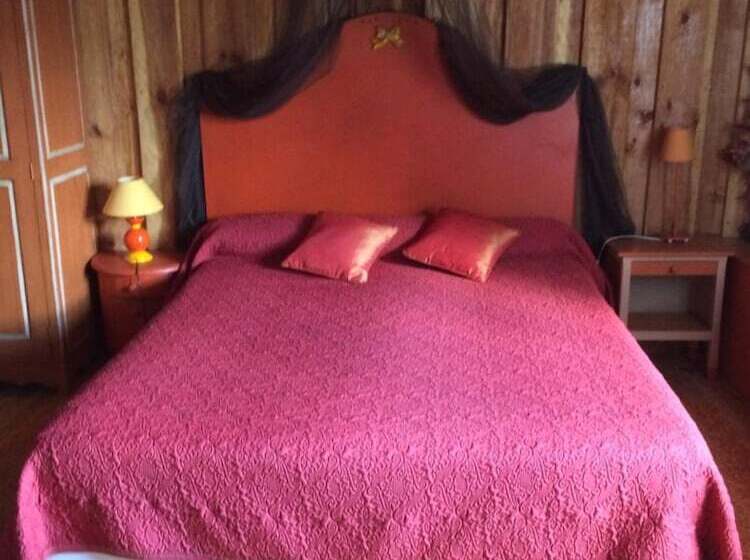 Номер Стандарт Трехместный, Chambres D Hôtes Gelous