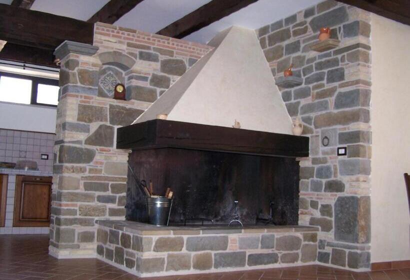 Апартаменты 2 Спальни, Agriturismo La Tavernetta