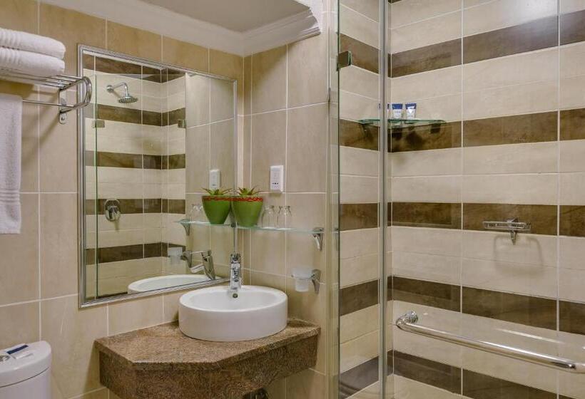 Номер Стандарт, Bon Hotel Empangeni