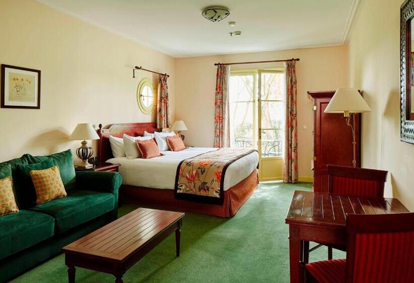 استودیوی استاندارد, Marriott S Village D Iledefrance
