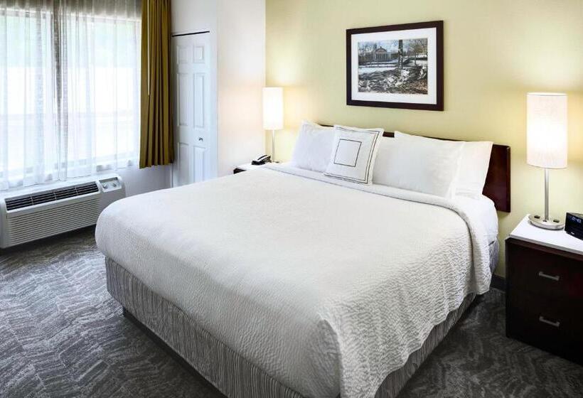 Люкс Кровать Кинг, Springhill Suites Milford