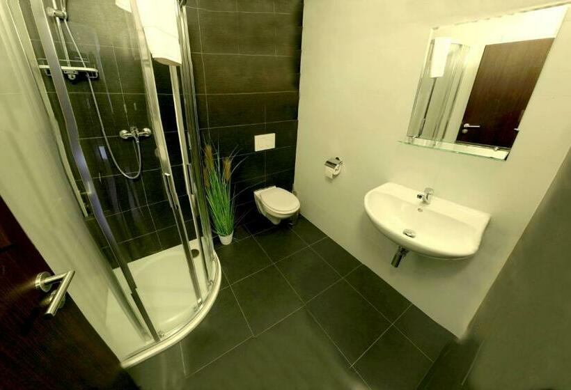 آپارتمان سوپریور 1 خوابه, štiřínská Stodola U Prahy