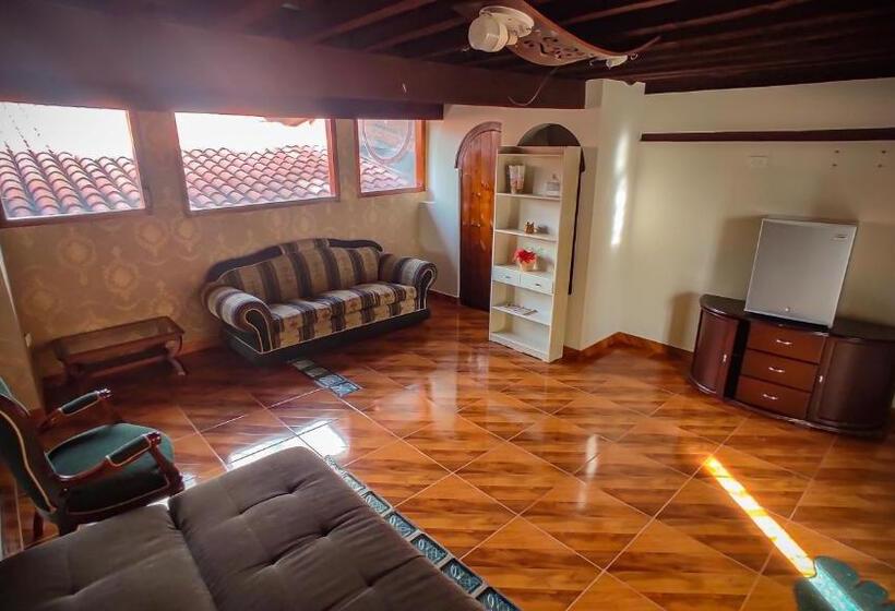 스위트, Hacienda Buenos Aires En Iza