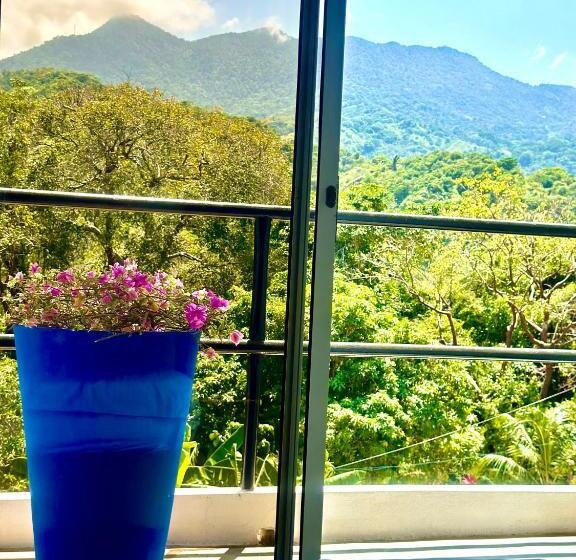 스탠다드 룸 산 전망, Tayrona Angel Lodge