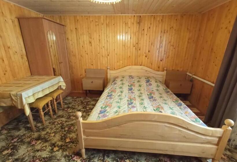 Четырехместный Номер Стандарт, Girskyi Kutochok