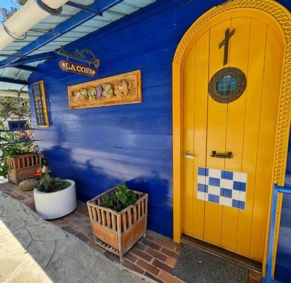 اتاق پنج‌تخته استاندارد, Hosteria Farallon Dillon