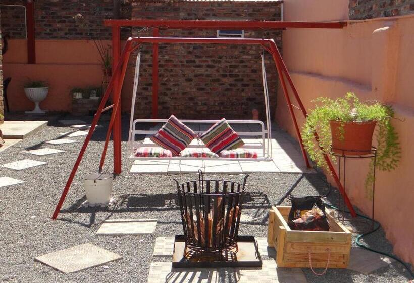 اتاق استاندارد, Obrigado Guest House