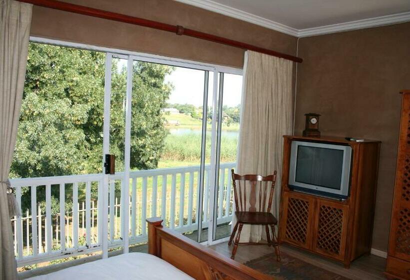 سوییت, Indigo Moon Guesthouse
