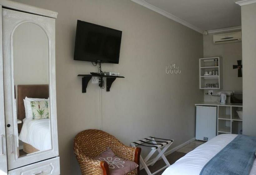 اتاق لوکس, Indigo Moon Guesthouse
