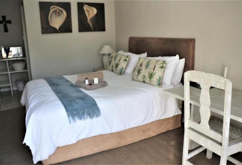 اتاق لوکس, Indigo Moon Guesthouse