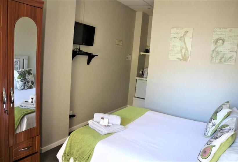 اتاق اکونومی, Indigo Moon Guesthouse