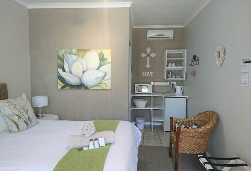 اتاق لوکس, Indigo Moon Guesthouse