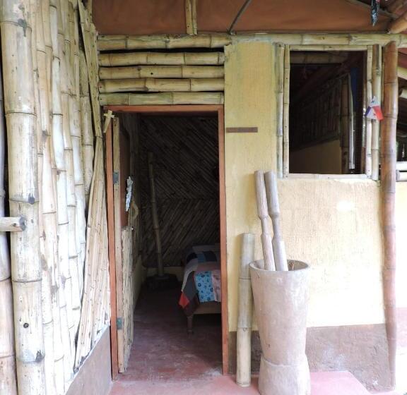 스탠다드 룸, Hostal Familiar El ángel Panamá B&b