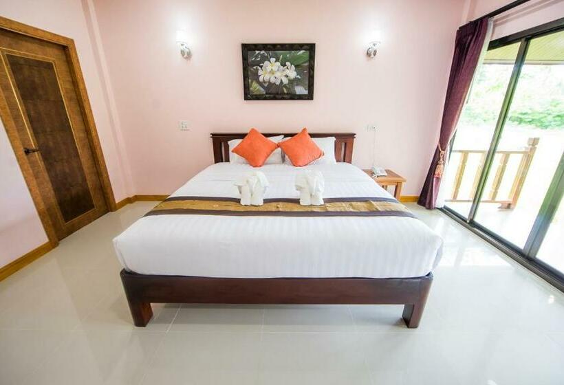 خانه 1 خوابه, Pawarisa Resort