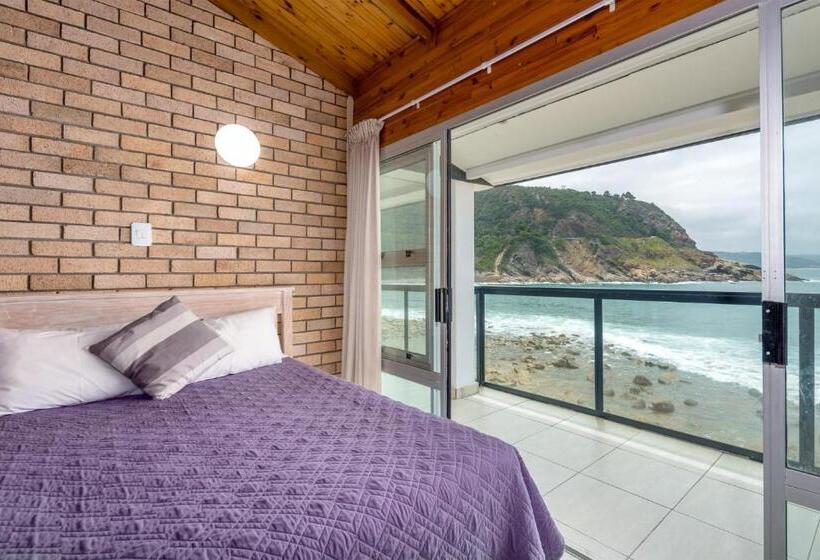 Дом 1 Спальня, Vic Bay Beach House