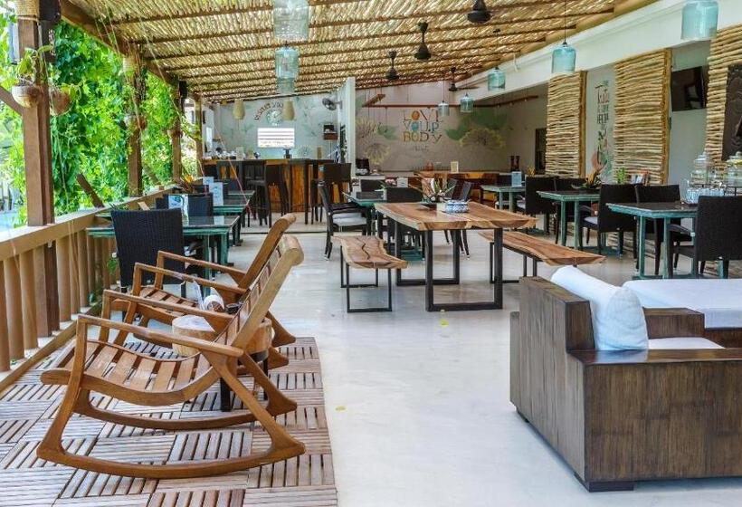 Номер Deluxe, Thelifeco Wellbeing Phuket Detox Center And Vegan Hotel   Sha Plus