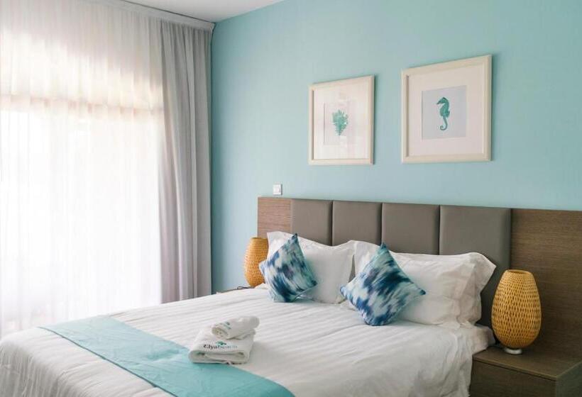 带3个卧室的公寓, Elya Beach Luxury Suites