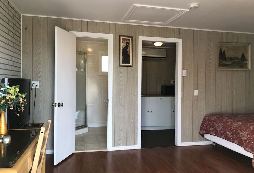 Номер Стандарт, Motel Des Erables