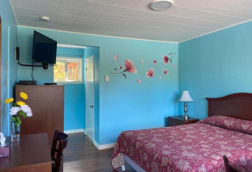 Номер Стандарт, Motel Des Erables