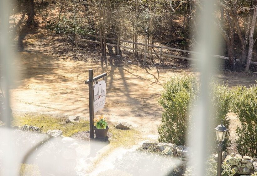 스탠다드 룸 킹사이즈 침대, Lambert S Cove Inn & Resort