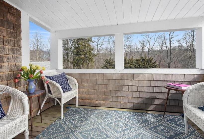 Quarto Estandar com Sacada, Lambert S Cove Inn & Resort