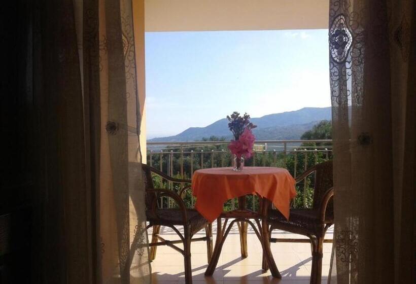 디럭스 테라스 룸 바다 전망, Casa Vacanze Primula Palinuri