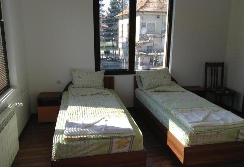 Номер Стандарт, Guest House Luchi