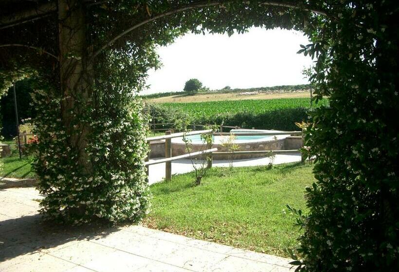 آپارتمان 1 خوابه, B&b Borgo Tre Case