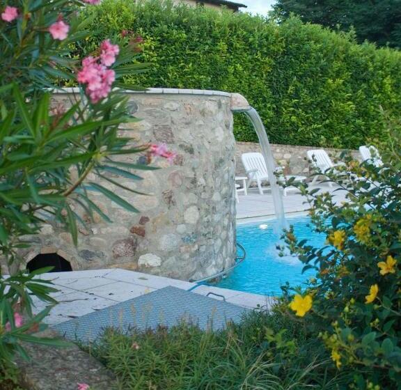 آپارتمان 1 خوابه, B&b Borgo Tre Case