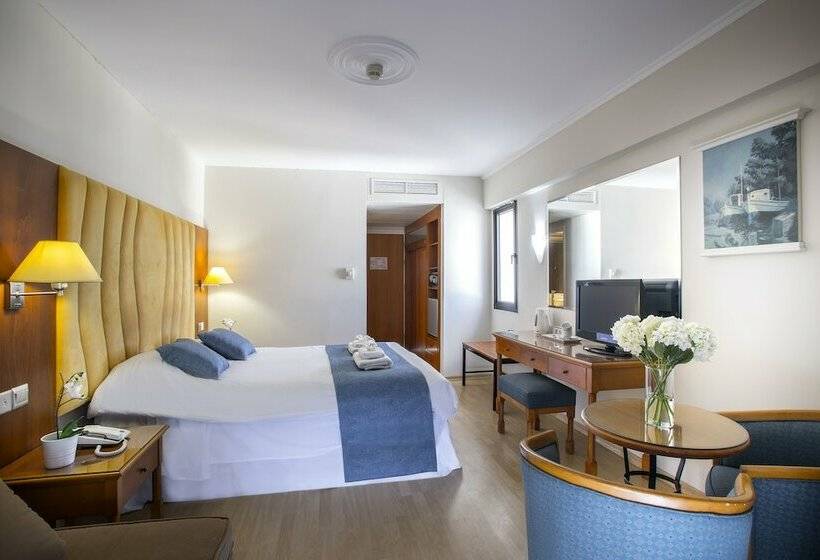 Quarto Familiar, Anastasia Beach Hotel