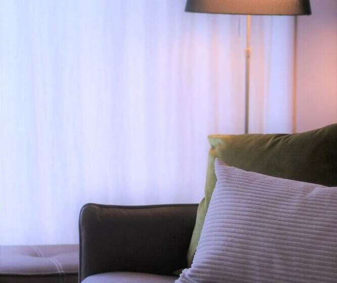 سوییت, Santellone Resort