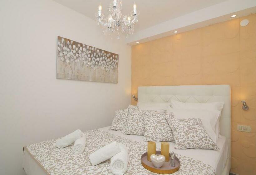 Апартаменты 1 Спальня с Террасой, Villa Antea Apartments