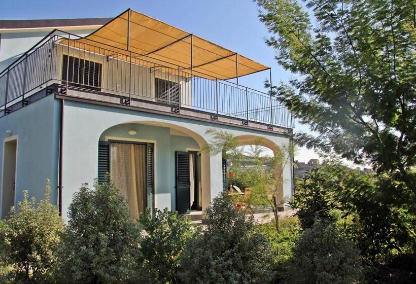 Апартаменты 1 Спальня Нижний Этаж, Agriturismo Azzurra Biricchina