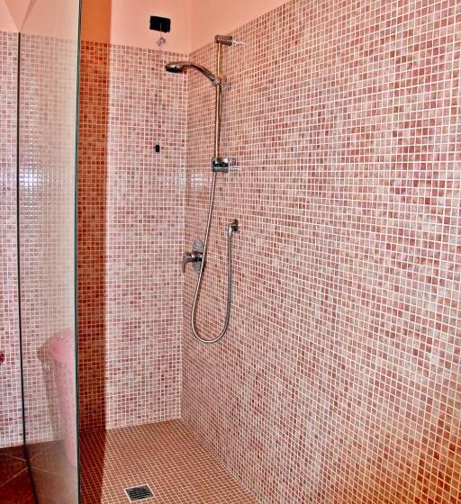 آپارتمان 1 خوابه با تراس, Agriturismo Azzurra Biricchina