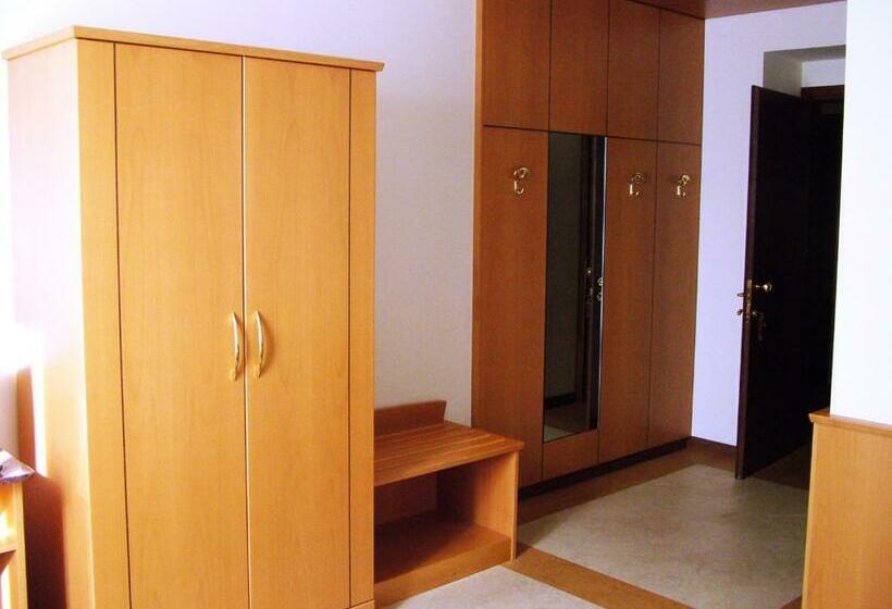 اتاق استاندارد, Albergo Roma