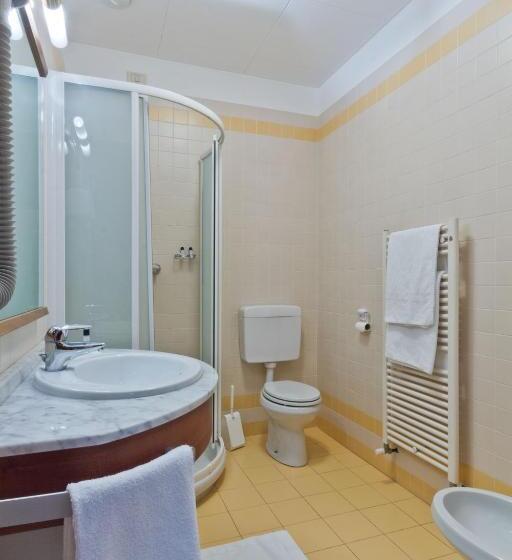 اتاق استاندارد, Albergo Roma