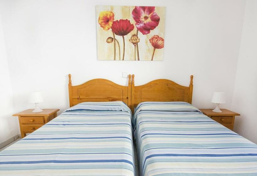 شقة غرفة واحدة, Apartamentos La Peñita