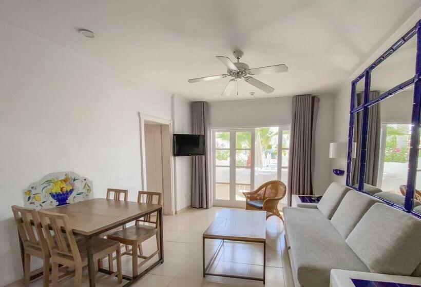 Апартаменты 2 Спальни, Apartamentos Parque Del Sol