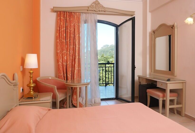 اتاق اساندارد با چشم‌انداز جانبی به دریا, Paleo Artnouveau Hotel   Adults Only