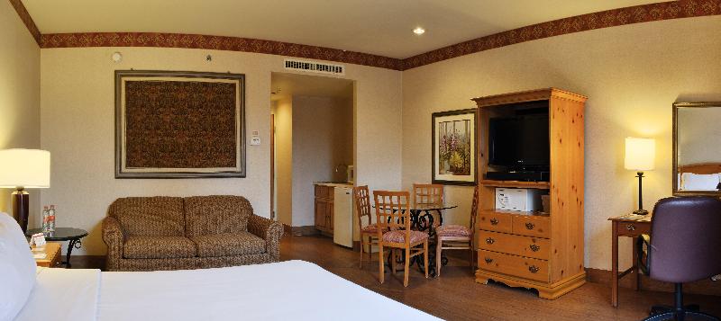 سوئیت با تخت بزرگ, Holiday Inn Express Silao Aeropuerto Bajio, An Ihg
