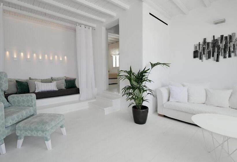 带按摩浴缸和海景的套房, Ostraco Suites