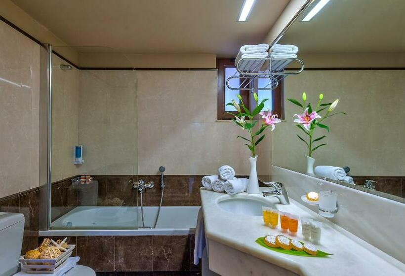Люкс Вид на Море, Porto Platanias Beach Resort & Spa
