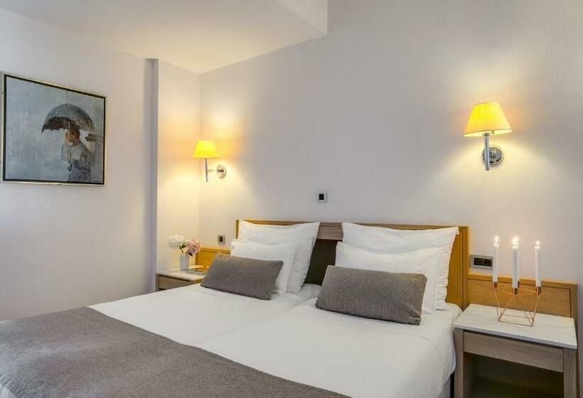 Номер Дюплекс, Porto Platanias Beach Resort & Spa
