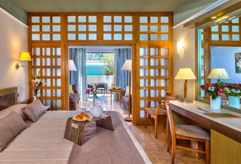 Полулюкс с Бассейном, Porto Platanias Beach Resort & Spa