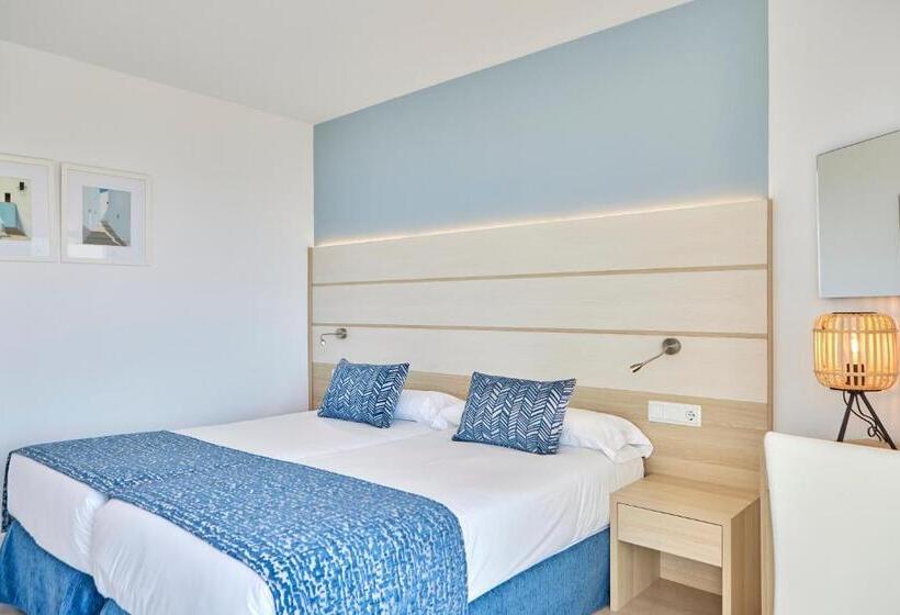 سوییت جونیور با بالکن, Tomir Portals Suites  Adults Only