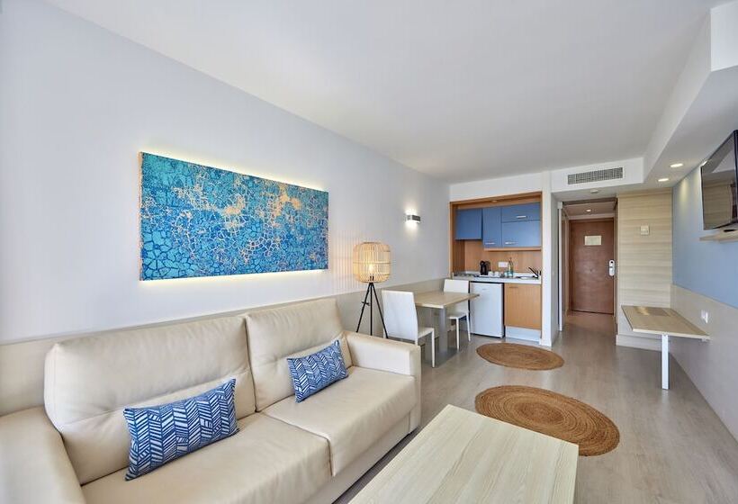 سوییت جونیور با چشم‌انداز دریا, Tomir Portals Suites  Adults Only