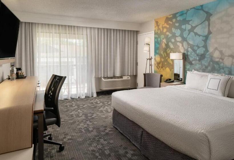 Quarto Estandar Cama King, Courtyard By Marriott Orlando Lake Buena Vista At Vista Centre