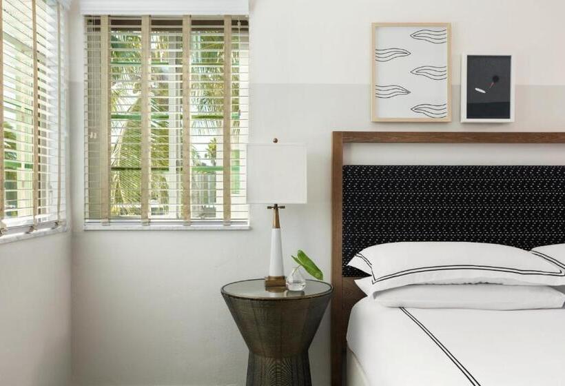 סוויטה, Kimpton Surfcomber Hotel, An Ihg