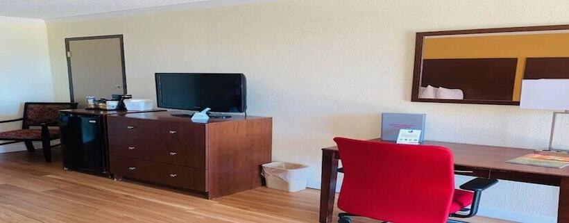 ２ベッドスイートルーム, Ramada By Wyndham Tampa Westshore Airport South