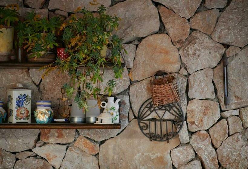 Comfort studio with sea view, Apartments Micika